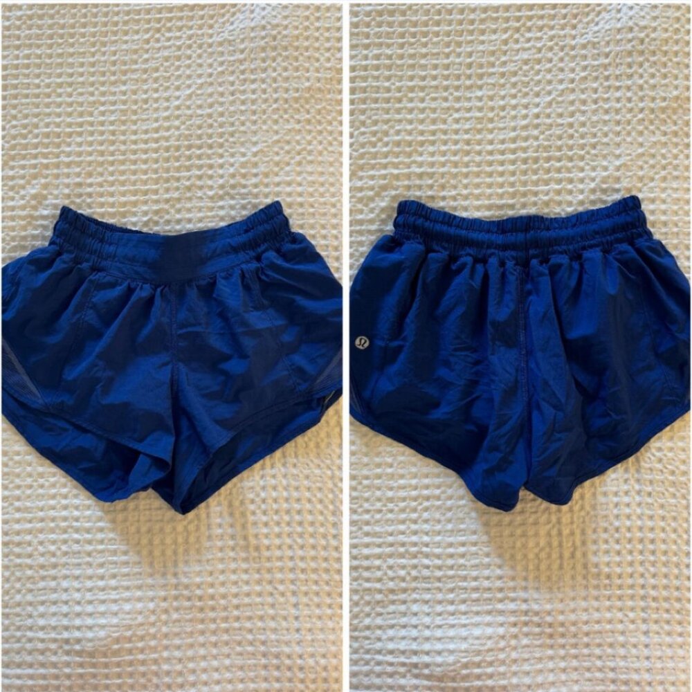 LULULEMON HOTTY HOT LOW-RISE LINED SHORTS 2.5" SIZE 2 BLUE